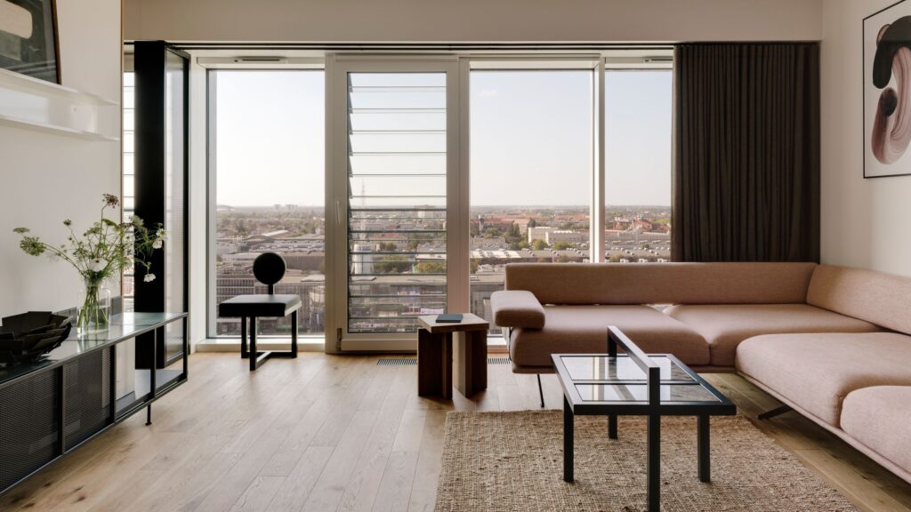 Appartement moderne à louer à Rabat avec salon lumineux